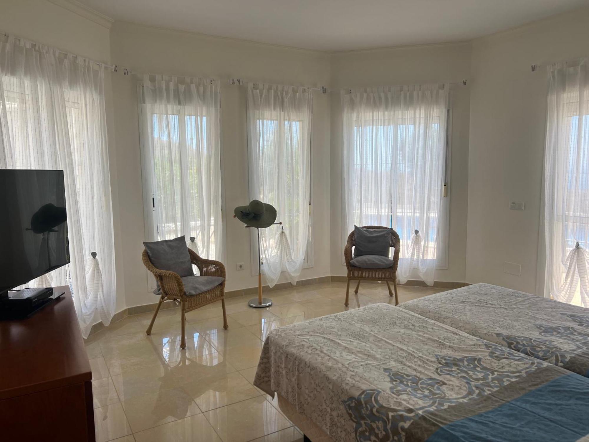Villa Camakini With Heated Pool And Sea View Arenas  Extérieur photo