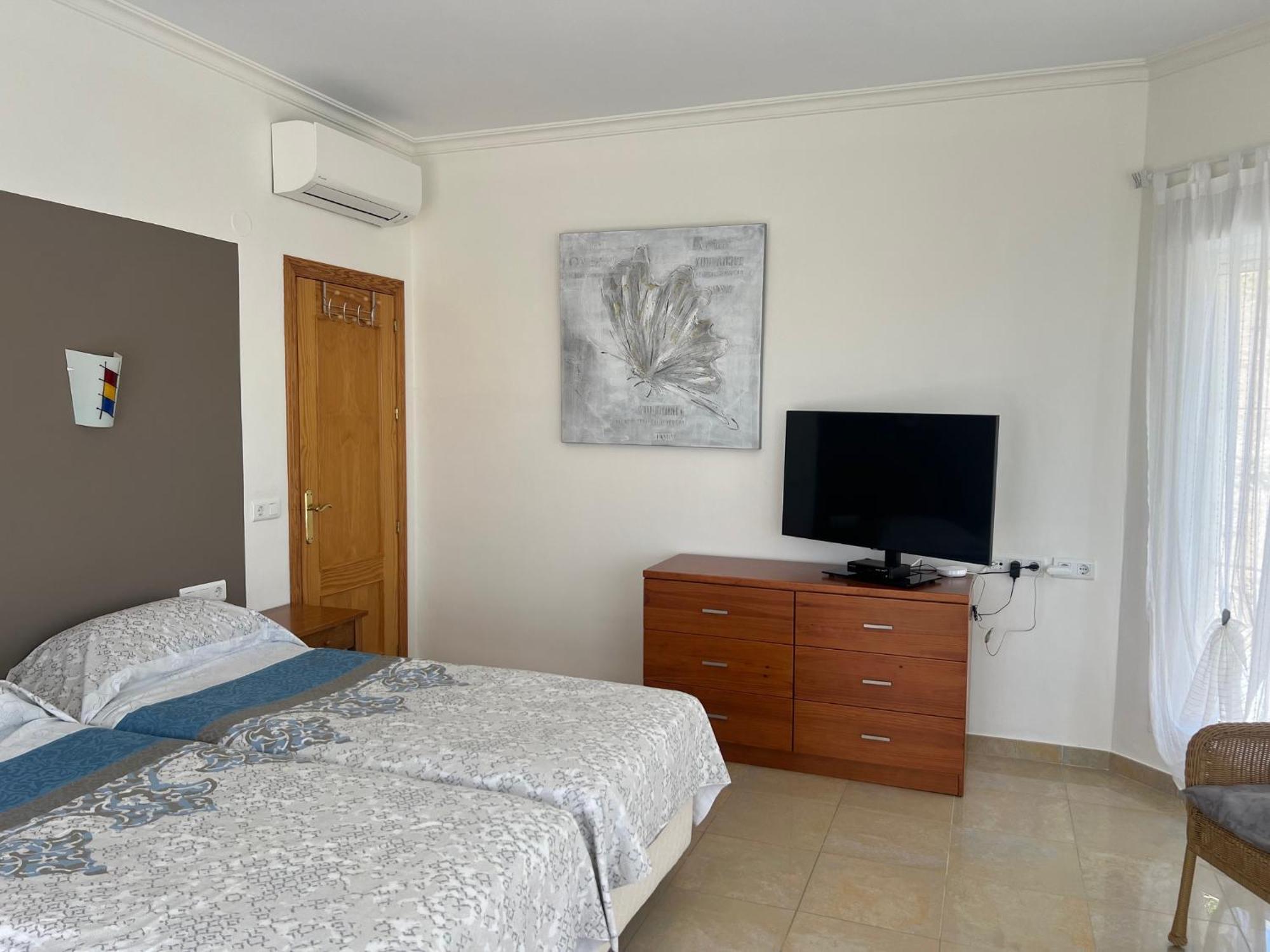 Villa Camakini With Heated Pool And Sea View Arenas  Extérieur photo