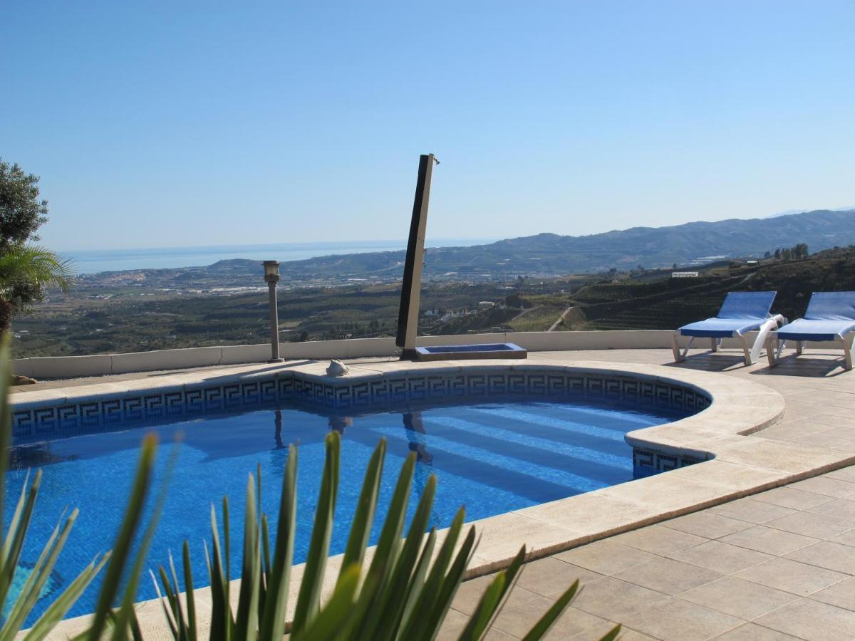 Villa Camakini With Heated Pool And Sea View Arenas  Extérieur photo